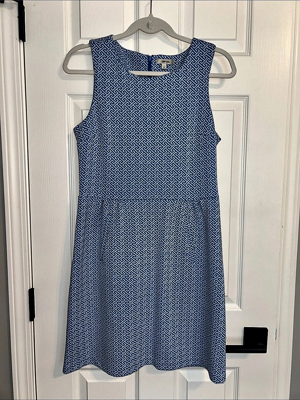 tyler böe Geometric Mini Dress in Blue & White Size Medium